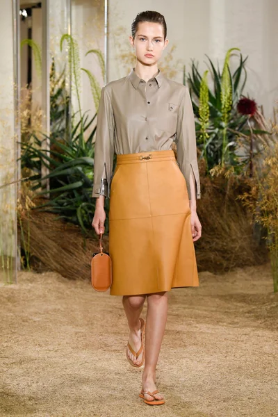 Look 31